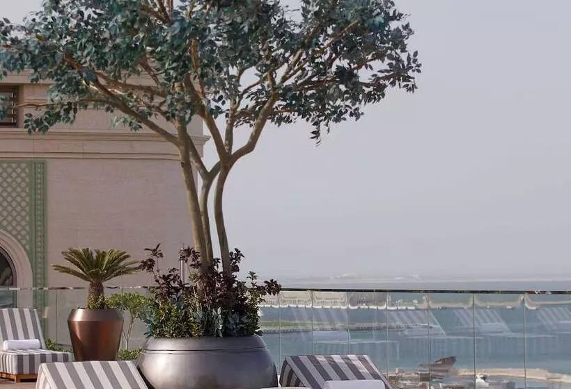 The Plaza Doha, Lxr Hotels & Resorts