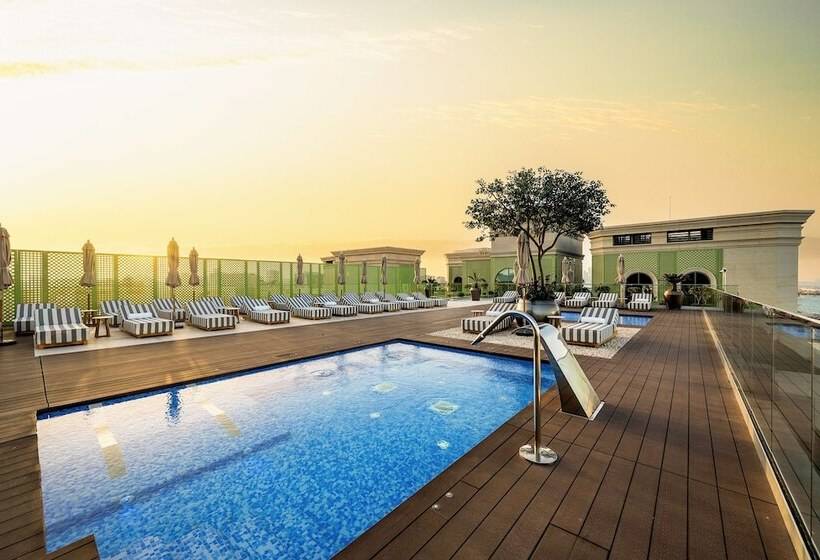 The Plaza Doha, Lxr Hotels & Resorts