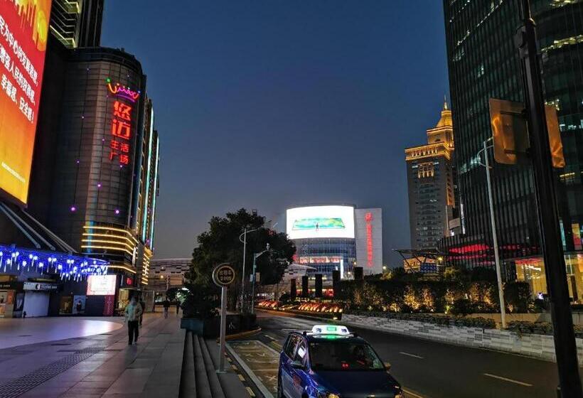 Hotel Hi Inn Shanghai Wujiaochang Huangxing Road