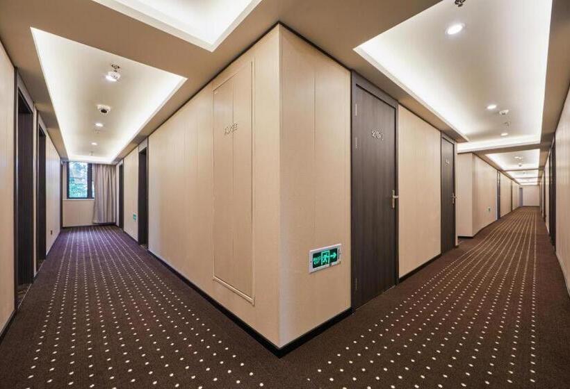 Hotel Hi Inn Shanghai Wujiaochang Huangxing Road