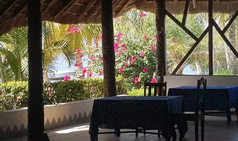 هتل Katakalousse Peche Loisirs