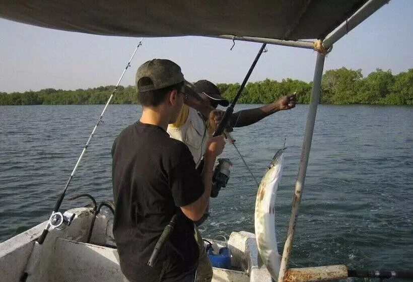 هتل Katakalousse Peche Loisirs