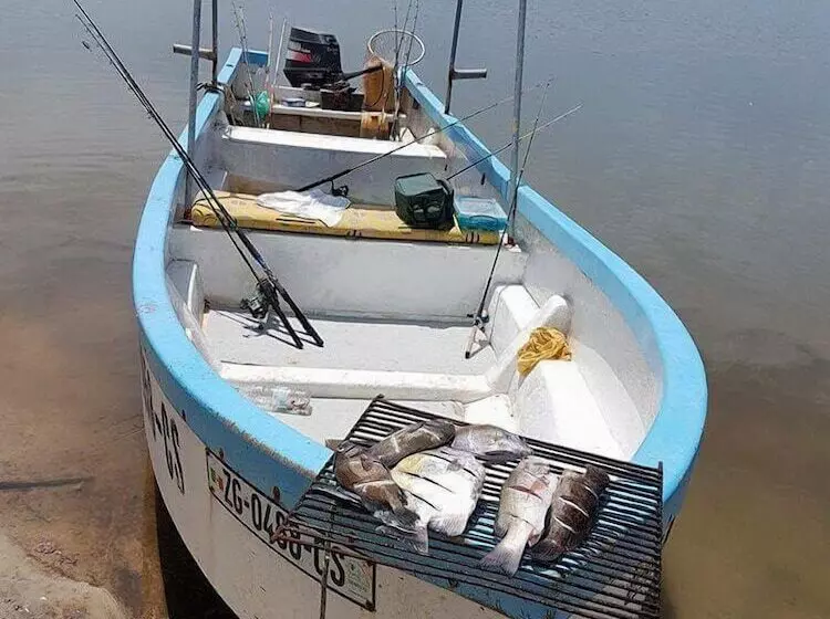 هتل Katakalousse Peche Loisirs