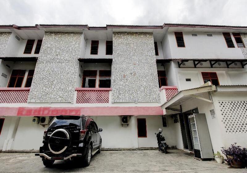 Szálloda Reddoorz Near Jalan Jenderal Sudirman Palembang