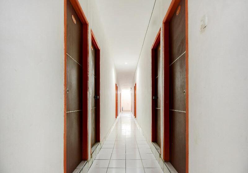 Szálloda Reddoorz Near Jalan Jenderal Sudirman Palembang