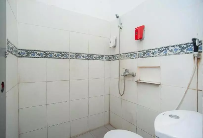 ホテル Reddoorz Near Jalan Jenderal Sudirman Palembang