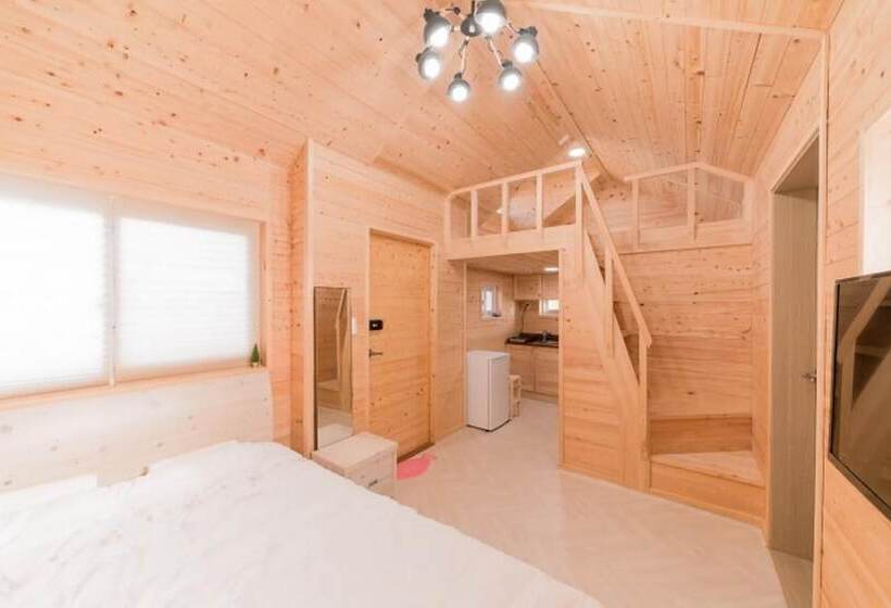 Jeju Udo Dalgrian Pension