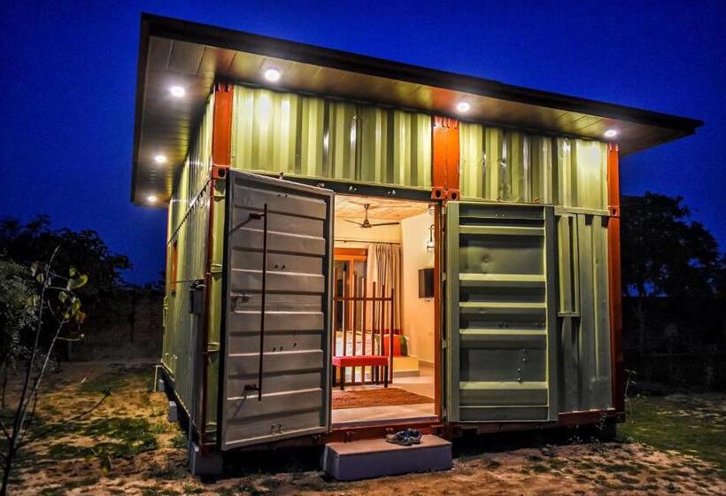 Majatalo Tree Of Life Ecotainers Agra