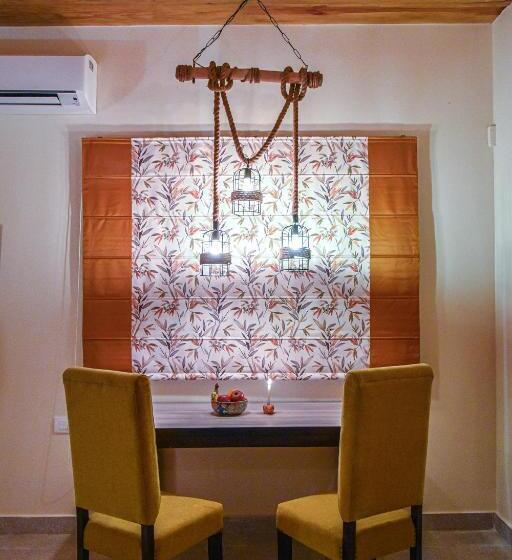 Majatalo Tree Of Life Ecotainers Agra