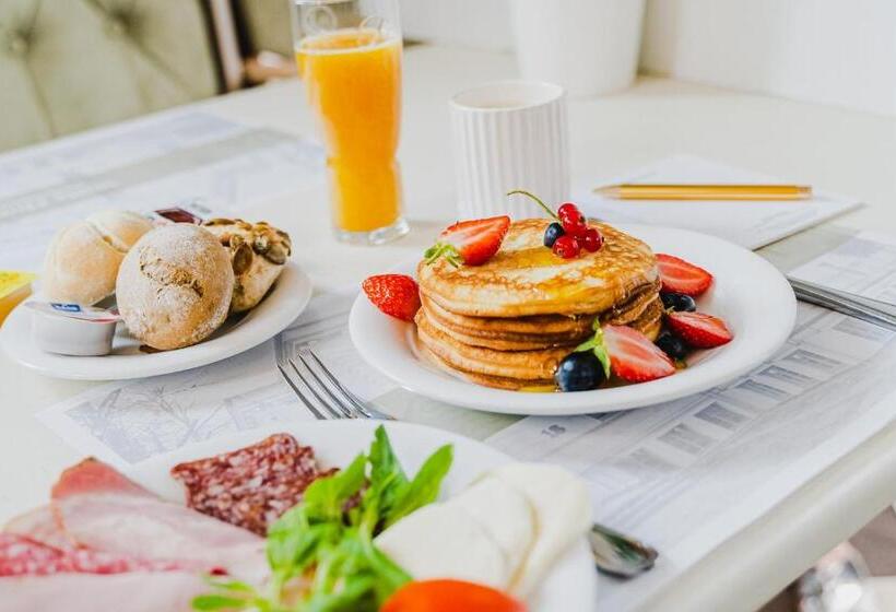 בית מלון כפרי Willa Flora