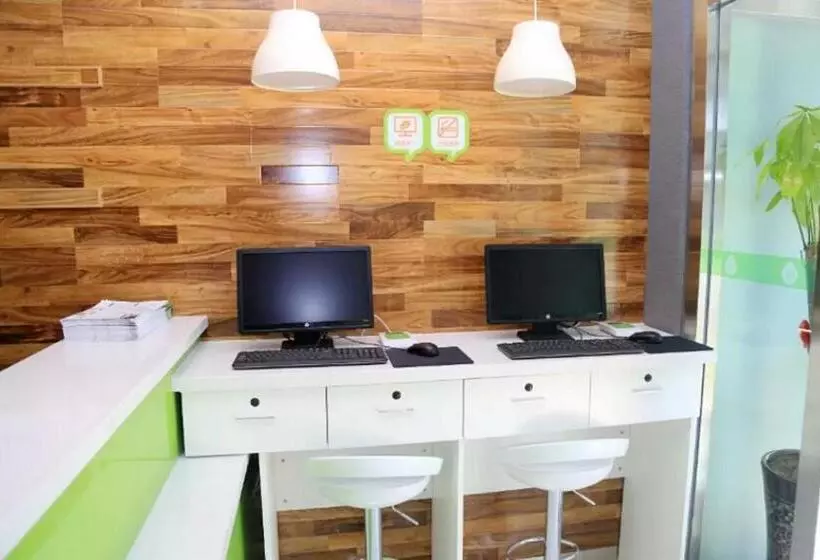 ホテル Hi Inn Hightech Wanda Plaza