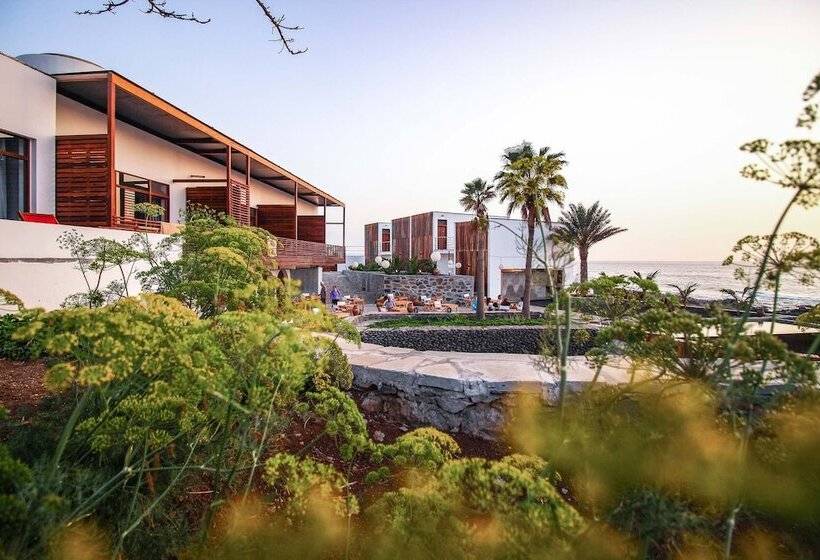 هتل King Fisher Village