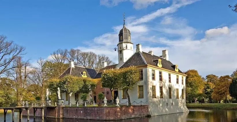 Hotelli Appartementen Klaver Vier