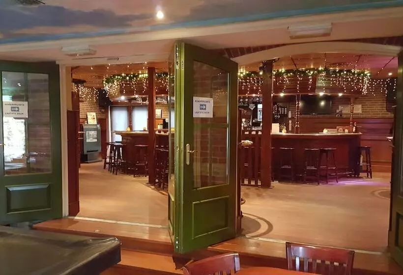 Hotelli Appartementen Klaver Vier