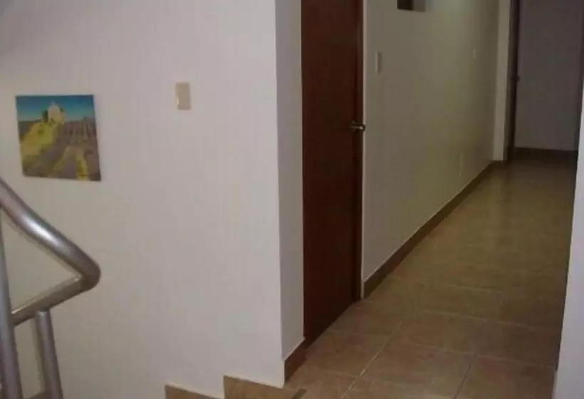 هتل Begonias   Chiclayo