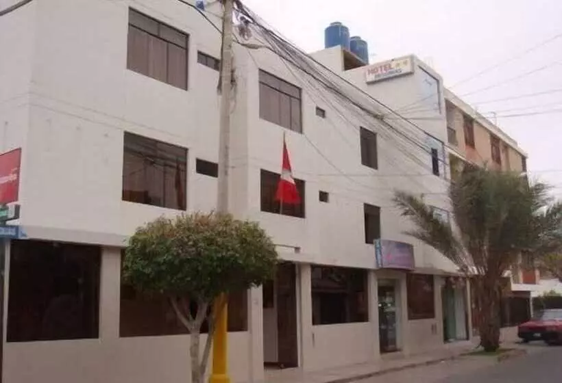 هتل Begonias   Chiclayo
