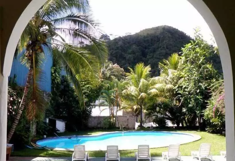 Hotelli Chanchamayo Inn