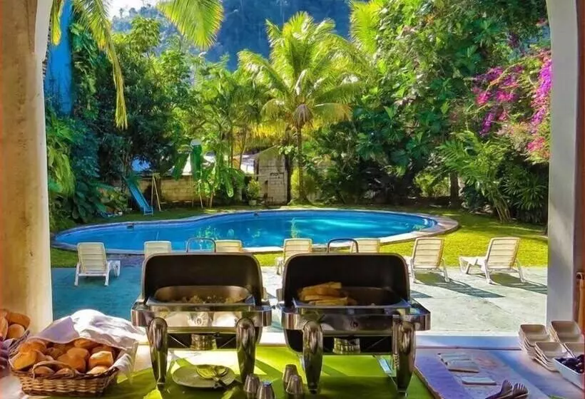 Hotelli Chanchamayo Inn