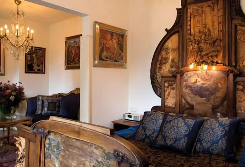 Hotelli Huize Rustoord