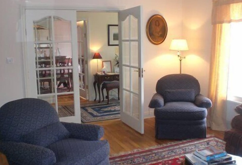 Отель Kilbora B&b