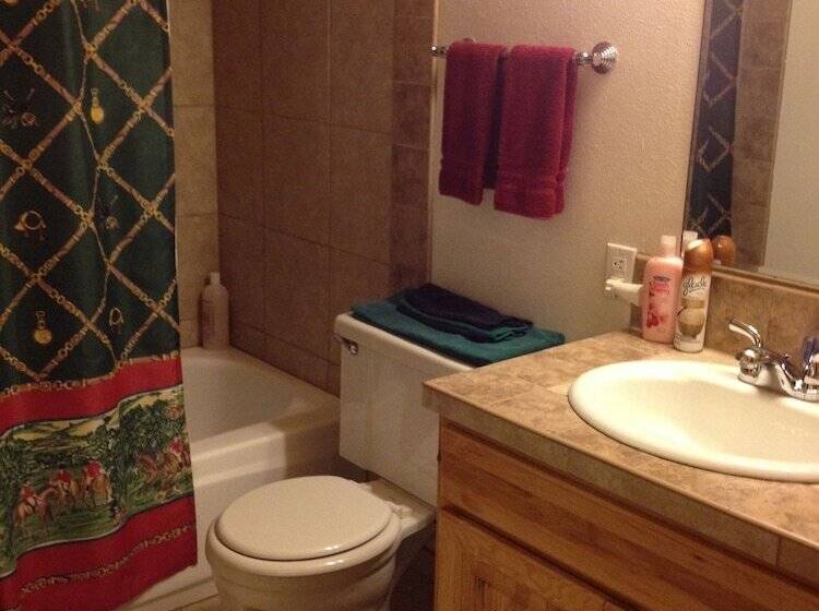 Отель Mountain Haven Inn