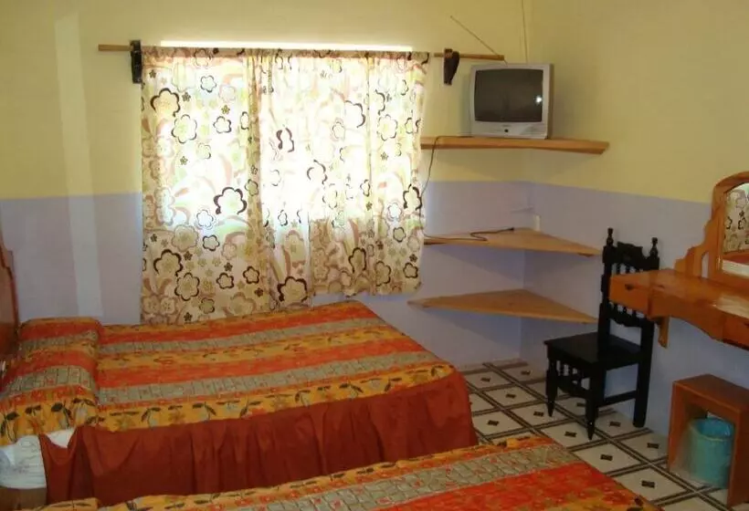 Hotelli Posada Familiar 16 De Septiembre