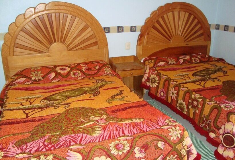 فندق Posada Familiar 16 De Septiembre