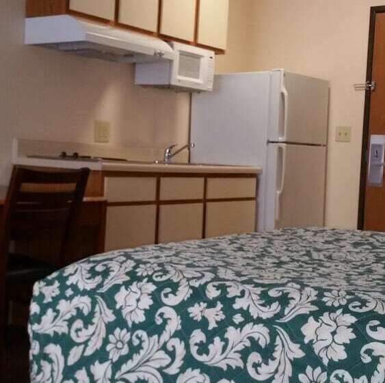 Отель Stay Lodge Thomasville Nc