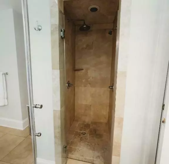 ホテル The Jefferson Inn