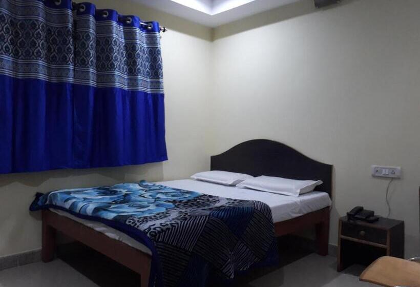 Hotel Bluemoon Residency