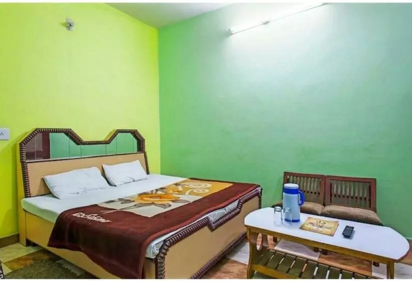 Hotelli Parag, Gurdaspur Road, Pathankot