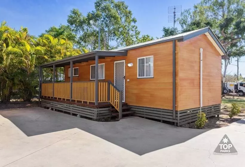 Hotelli Charters Towers Tourist Park