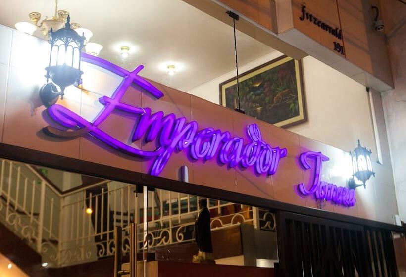 酒店 Emperador Terraza