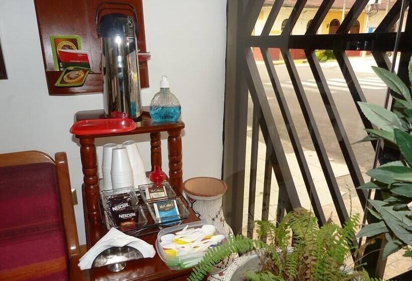 酒店 Emperador Terraza