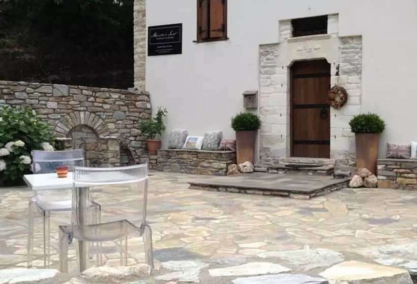 Hotelli Mountain's Secret