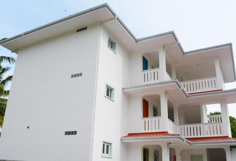 هتل La Villa Therese