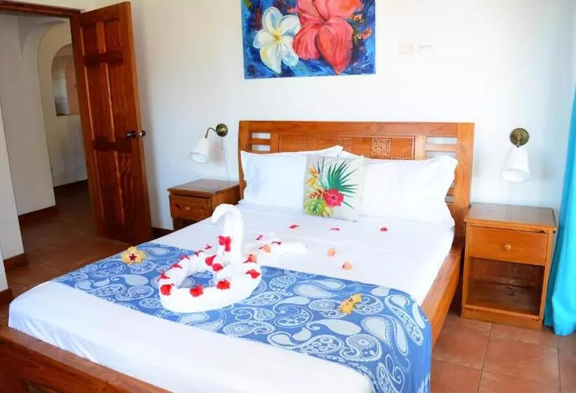 هتل La Villa Therese