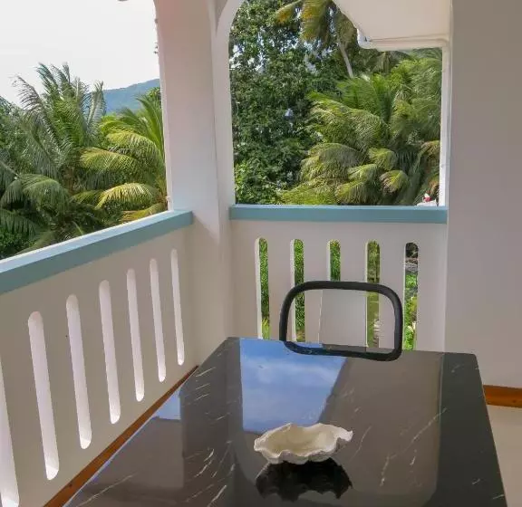 هتل La Villa Therese