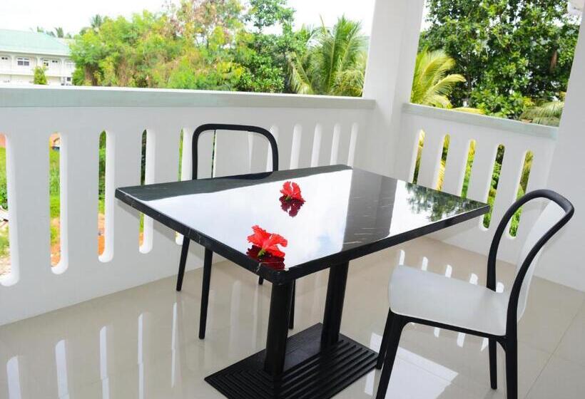 هتل La Villa Therese