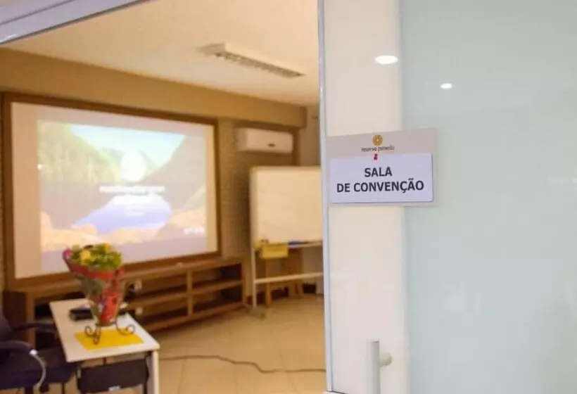 ホテル Pousada Reserva Penedo