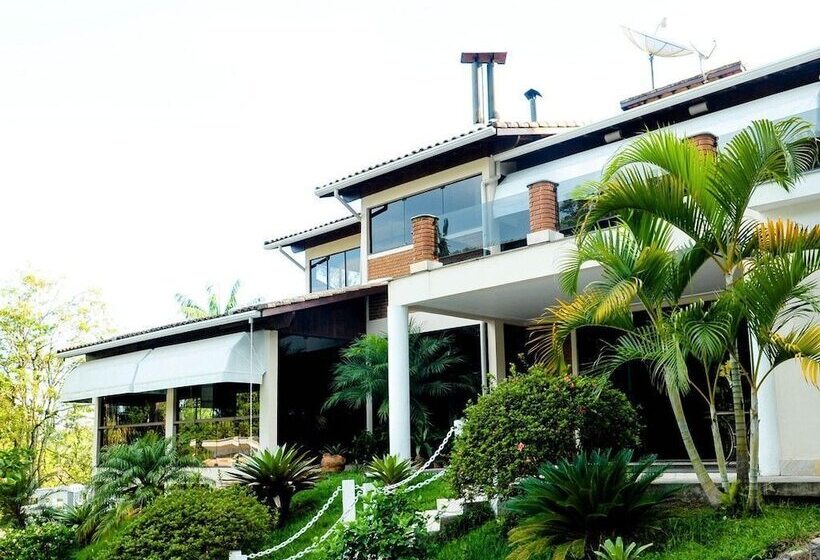 فندق Pousada Reserva Penedo