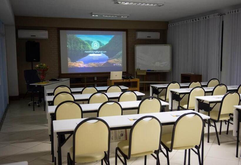 فندق Pousada Reserva Penedo