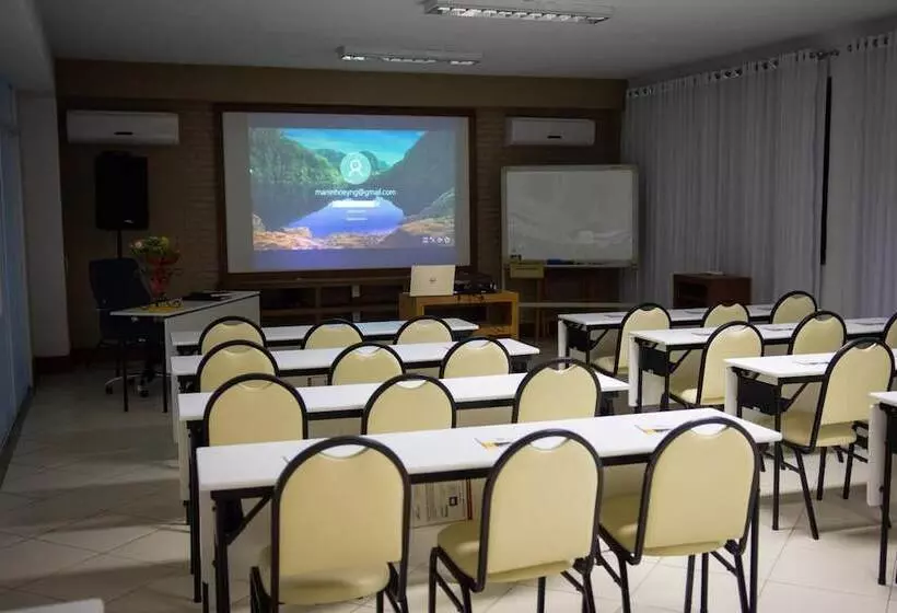 ホテル Pousada Reserva Penedo