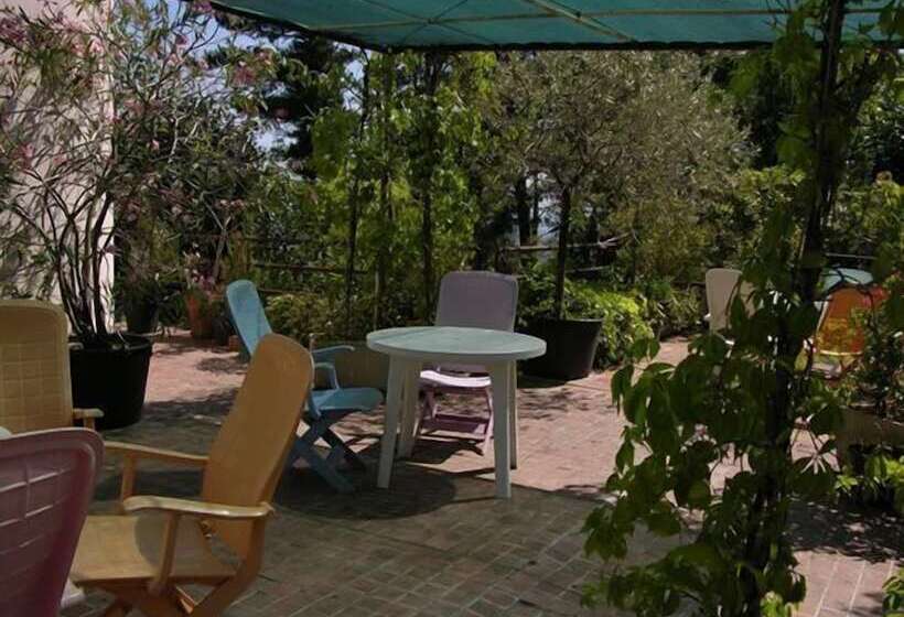 בית מלון כפרי Sole & Esperia