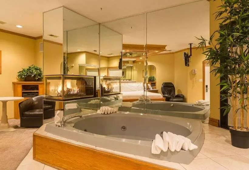 Hotelli Sybaris Pool Suites Mequon