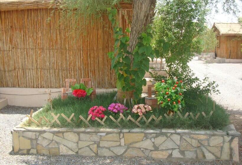 هتل Noor Majan Camp