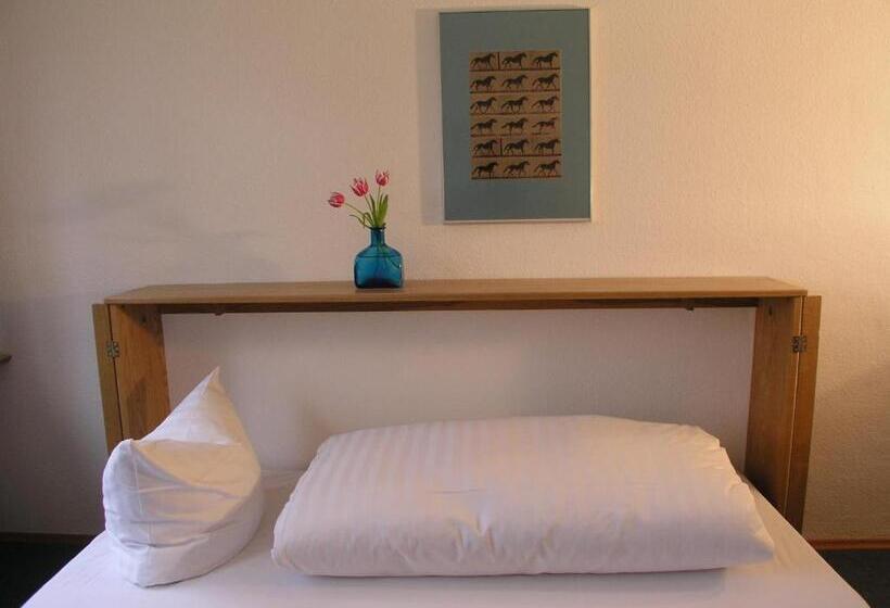 בית מלון כפרי Humboldt-haus