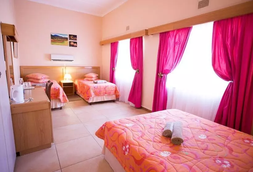 Hotelli Namaqua Lodge