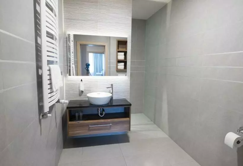 Hotelli Restauracja Piwnica Rycerska