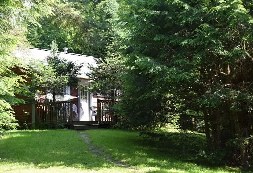 Hotelli Stowe Cabins In The Woods